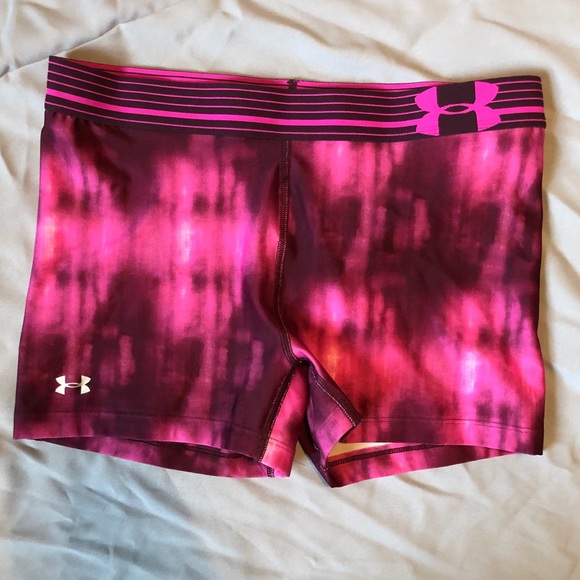 Under Armour Pants - UA Compression Shorts - Size M, Pink Print
